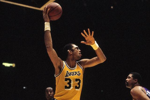 法国、挪威同组，姆巴佩和哈兰德将在世界杯小组赛迎来交手（世界杯小组赛看点：法国遇挪威，姆巴佩对决哈兰德）