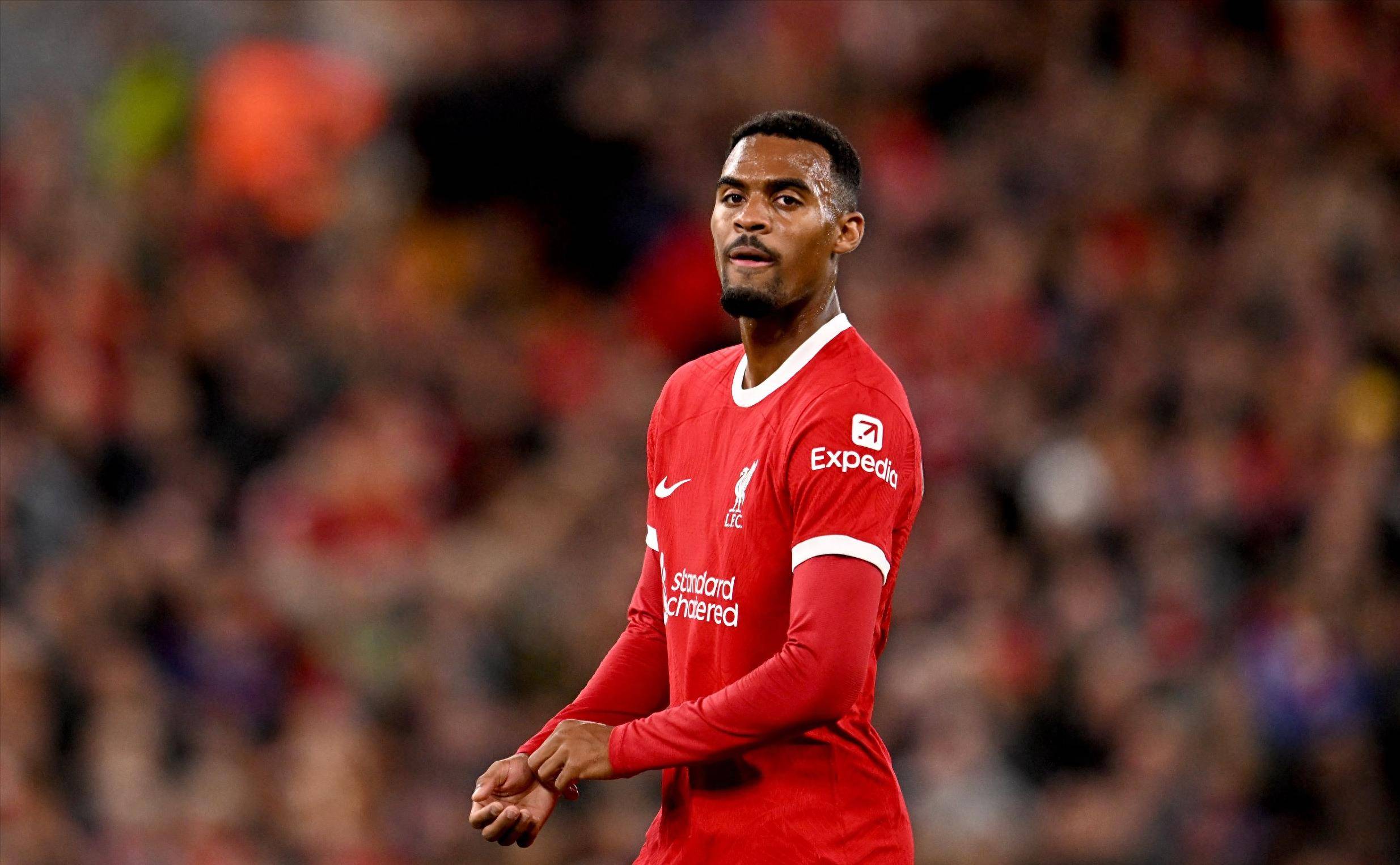 德天空：埃利奥特仍是莱比锡关注的对象，但交易达成难度很大（德天空：莱比锡仍将埃利奥特列为引援目标，但达成交易的难度依然很高）