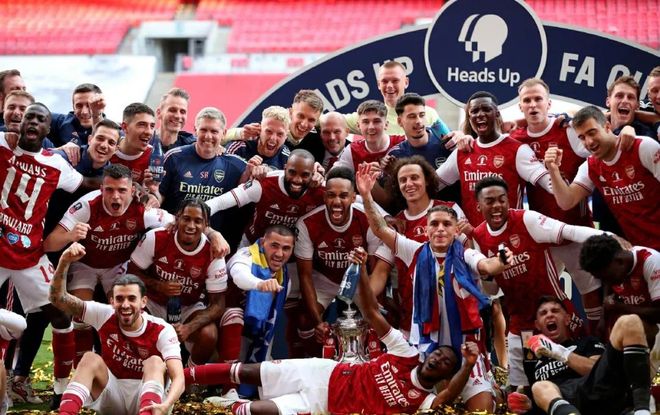 篮球比赛如何避免疲劳崩盘？（如何在篮球比赛中避免体能崩溃？）