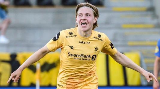 NBA焦点战：篮网客场逆转雄鹿,（NBA重磅对决：篮网客场逆转击败雄鹿）