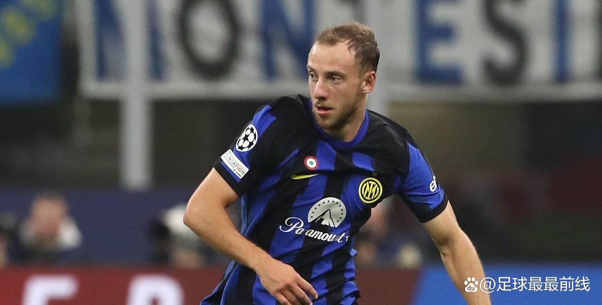米体：AC米兰曾接近签下阿坎吉，因薪资与无欧冠赛事最终告吹（米体：AC米兰一度接近签下阿坎吉，因薪资问题与无缘欧冠未能成行）