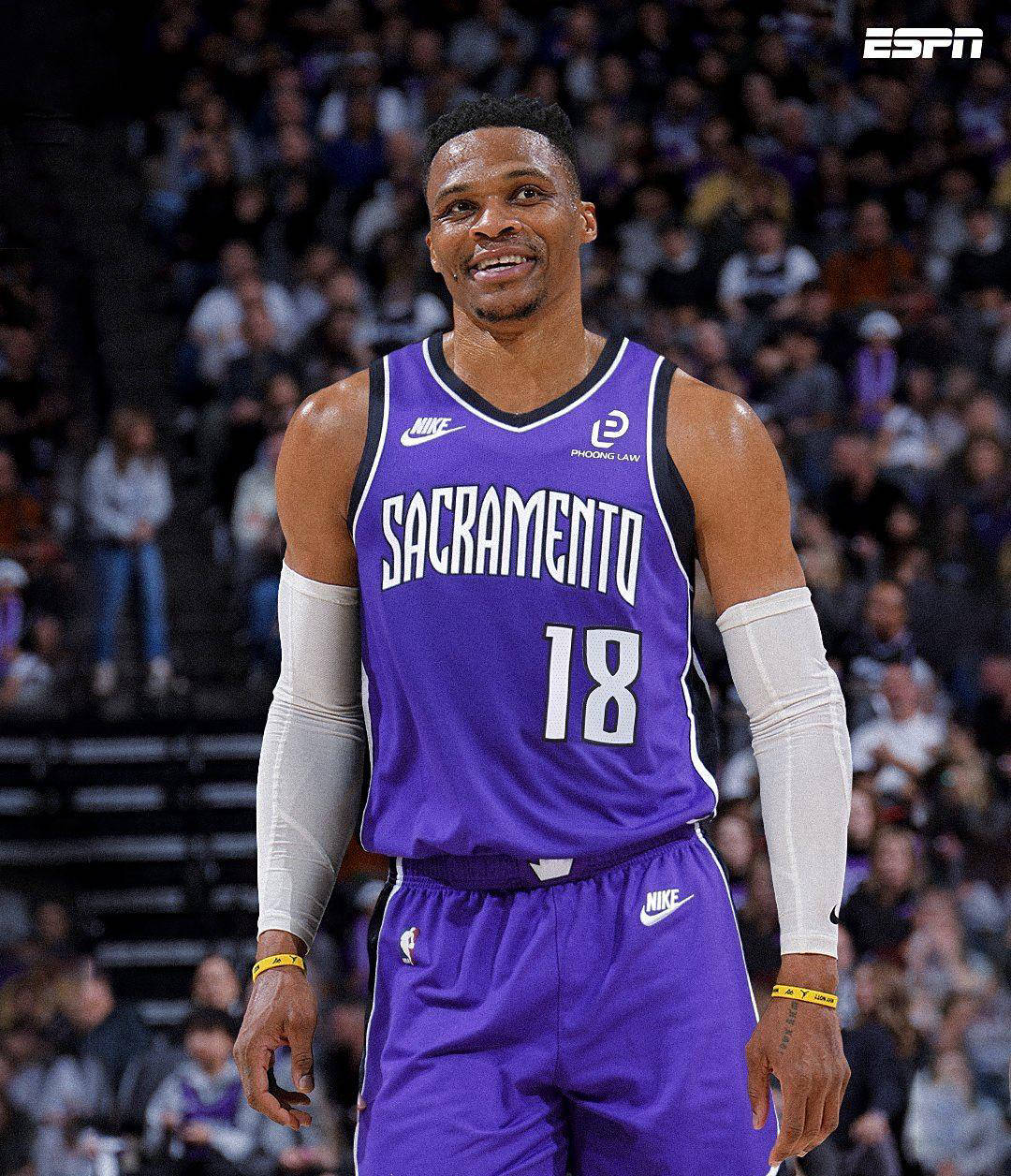 德天空：曼联目前尚未向莱比锡就谢什科转会提交书面报价（德天空：曼联尚未向莱比锡递交关于谢什科转会的书面报价）