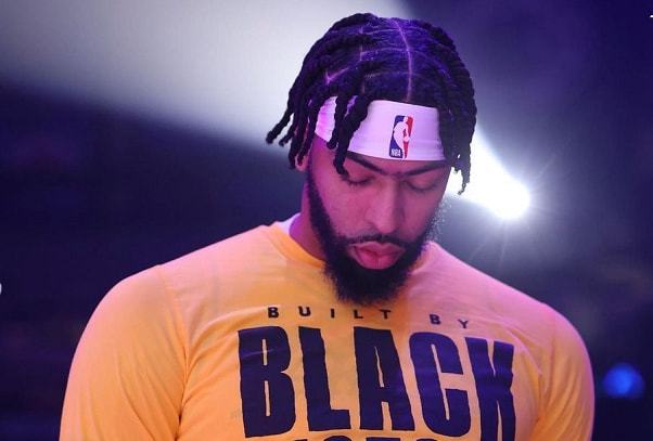 意媒：从明年2月起，博洛尼亚在意甲拿到积分就会买断波贝加（意媒：明年2月起，博洛尼亚在意甲拿分即触发波贝加买断条款）