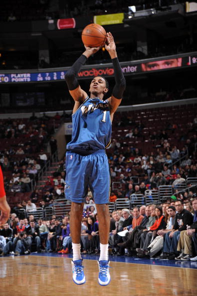 2025F1阿布扎比站勒克莱尔0.26秒最快起步，阿隆索5秒破200公里（2025 F1阿布扎比站：勒克莱尔0.26秒神速起步，阿隆索5秒破200公里／时）