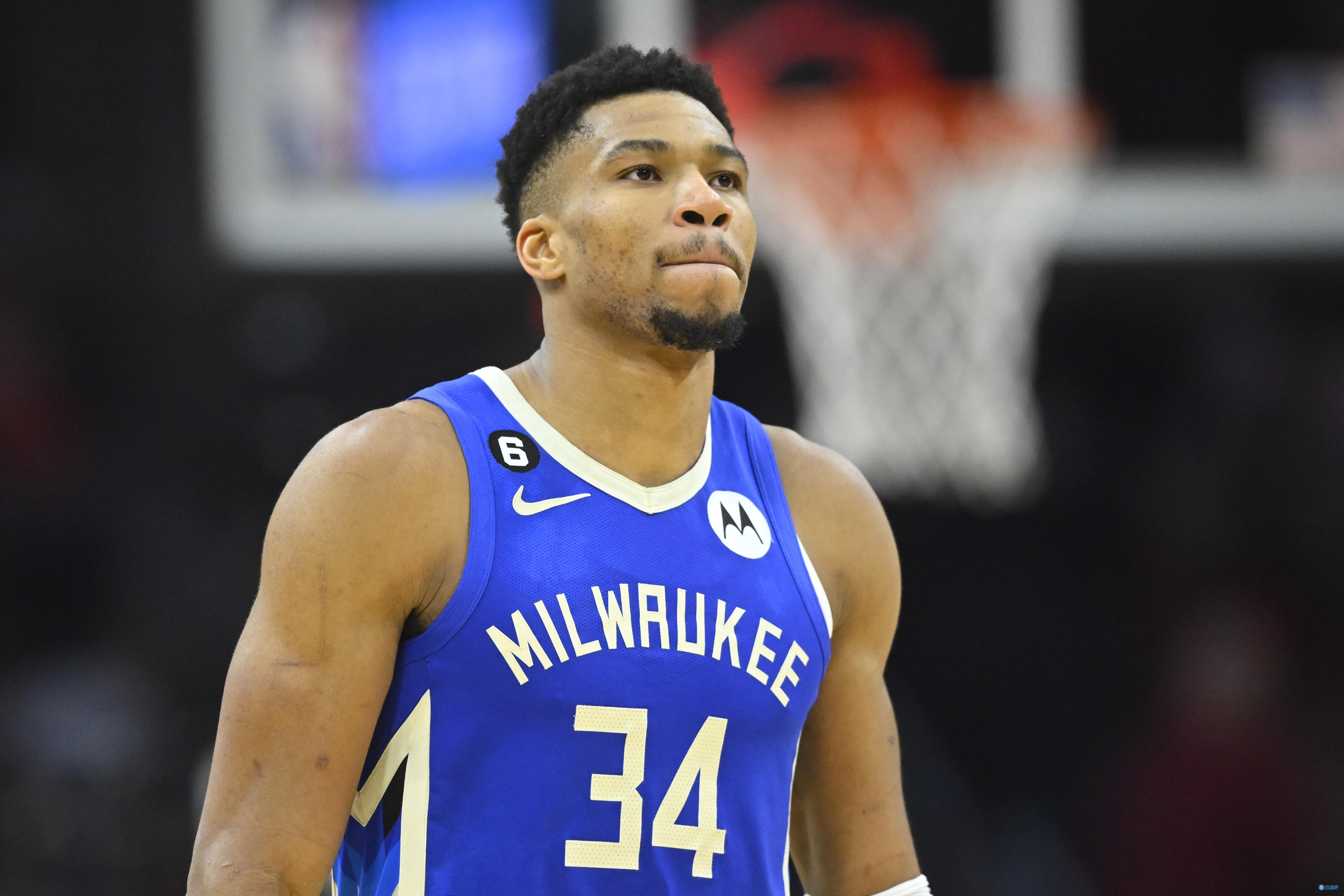 萨乌尔：未来想当教练；弗拉门戈球迷给我的爱让我觉得很特别（萨乌尔：立志未来执教，弗拉门戈球迷的厚爱令我倍感特别）