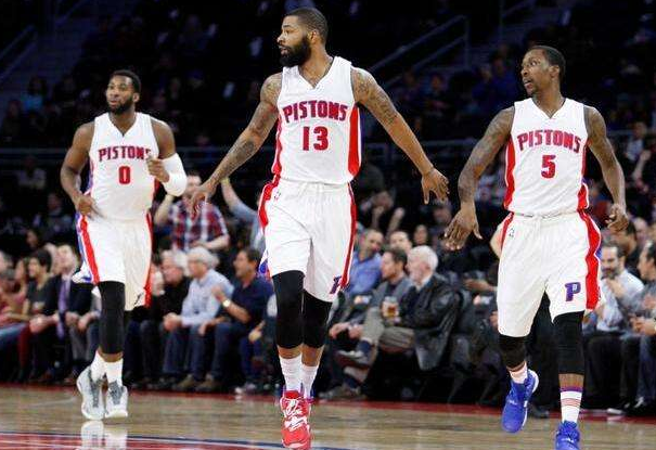 伊格莱西亚斯西甲对巴萨已打入5球，仅次于他对赫罗纳的6球（伊格莱西亚斯西甲对阵巴萨已进5球，仅逊于他面对赫罗纳的6球）