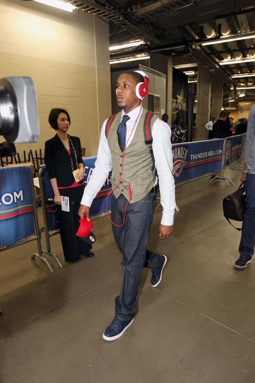 葡萄牙队首夺U17世界杯冠军，C罗：祝贺世界冠军🏆（葡萄牙U17首次加冕世界杯，C罗致贺：恭喜世界冠军🏆）